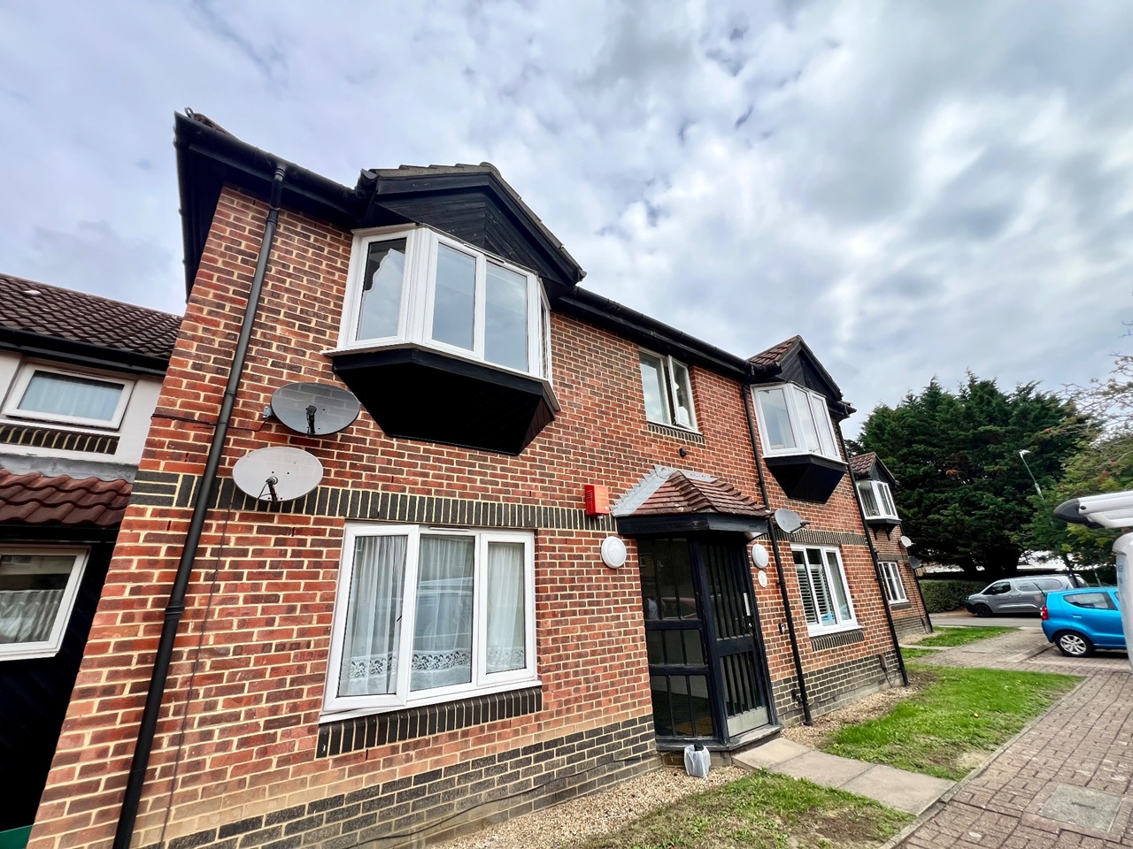 Crayford, Dartford - 1 Bed Flat, Heathlee Road, DA1 - To Rent Now for £ ...