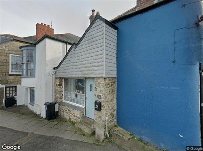 2 Bed Flat, Penpol Terrace, TR27