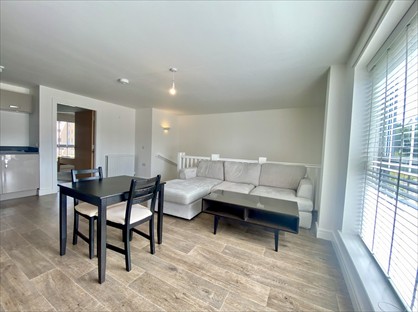 2 Bed Maisonette, Harvesters Way, EH14