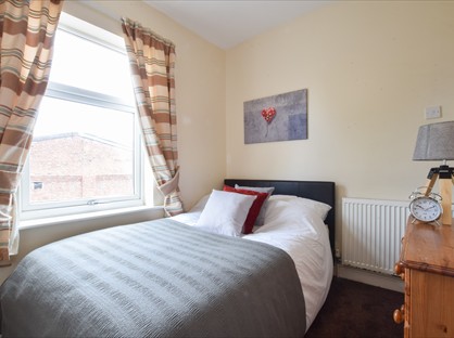 Room in a Shared House, Ernest Street, CW2