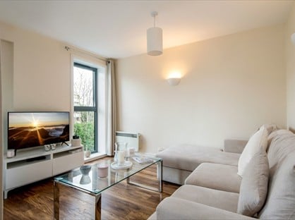 1 Bed Flat, Anthony House, EN5