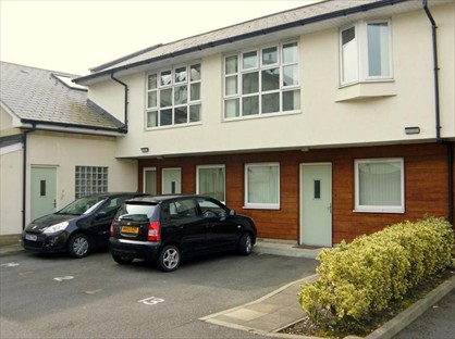 2 Bed Terraced House, Navier Court, BH15