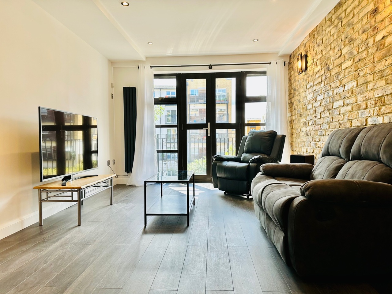 2 Bed Flat, Copperfield Road, E3