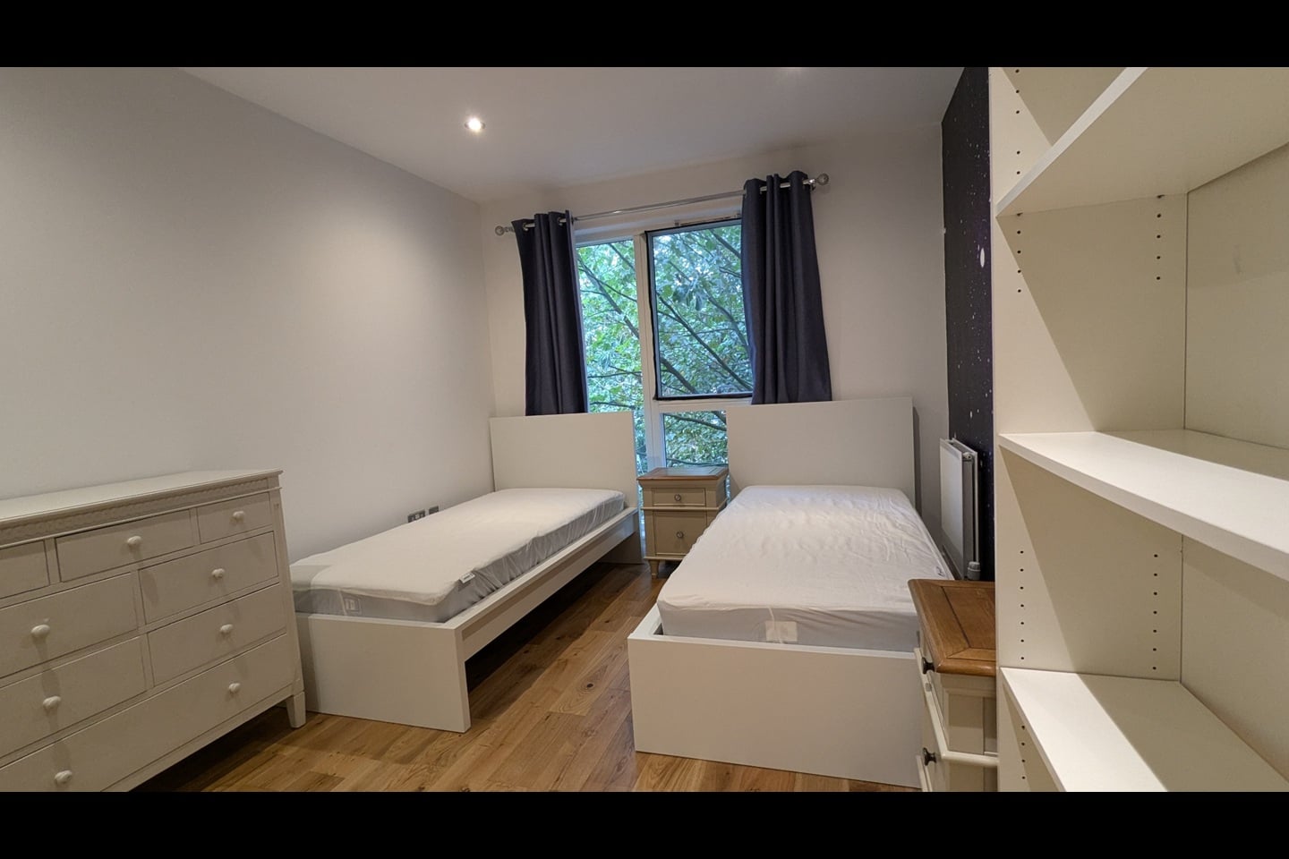 2 Bed Flat, Plender Street, NW1 photo 5