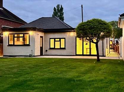Room in a Shared House, Sandhills Lane, GU25