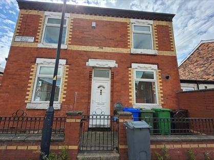 2 Bed End Terrace, Heathcote Road, M18