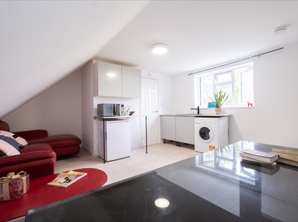 Studio Flat, Macfarlane Close, CB24