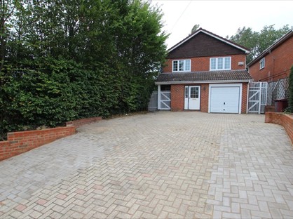 4 Bed Detached House, Cressingham Road, RG2