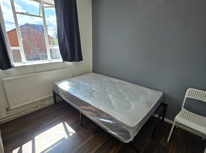 Room in a Shared House, Bower Hill, CM16