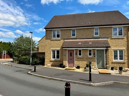 3 Bed Semi-Detached House, Poole Road, SN16