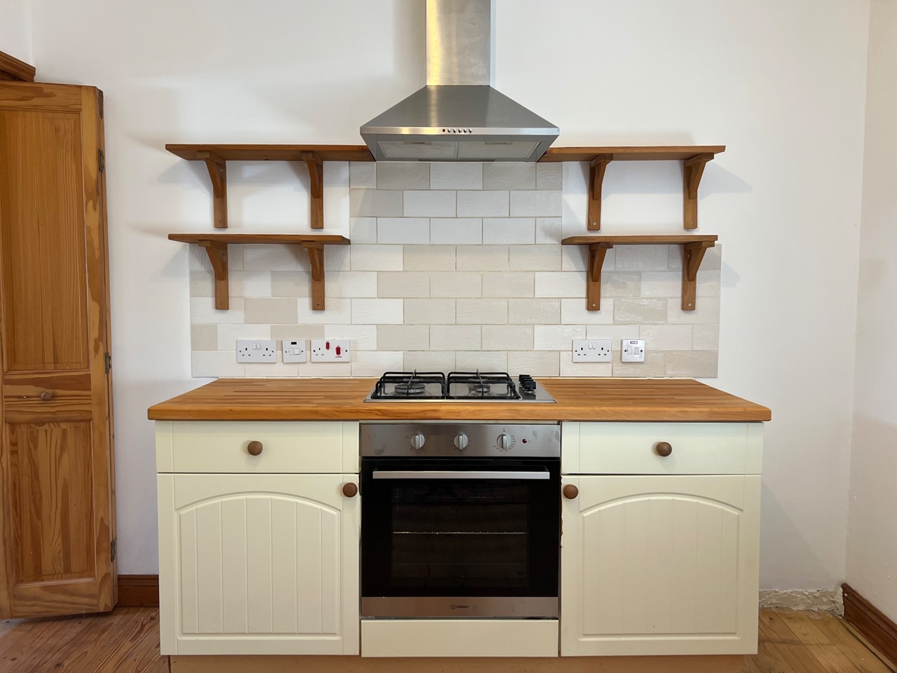 2 Bed Terraced House, Garnet Street, RG1