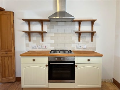 2 Bed Terraced House, Garnet Street, RG1