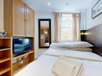 Studio Flat, Cartwright Gardens, WC1H
