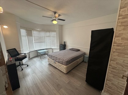 Room in a Shared House, London Road, BR8