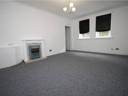 4 Bed Flat, Highholm Street, PA14
