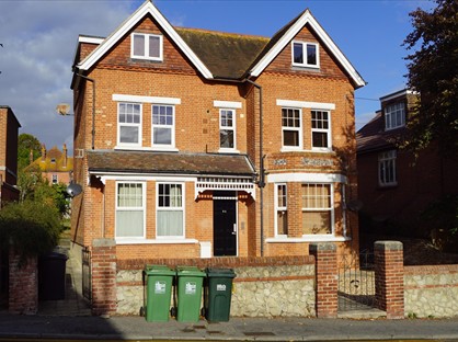 1 Bed Flat, Enys Road, BN21