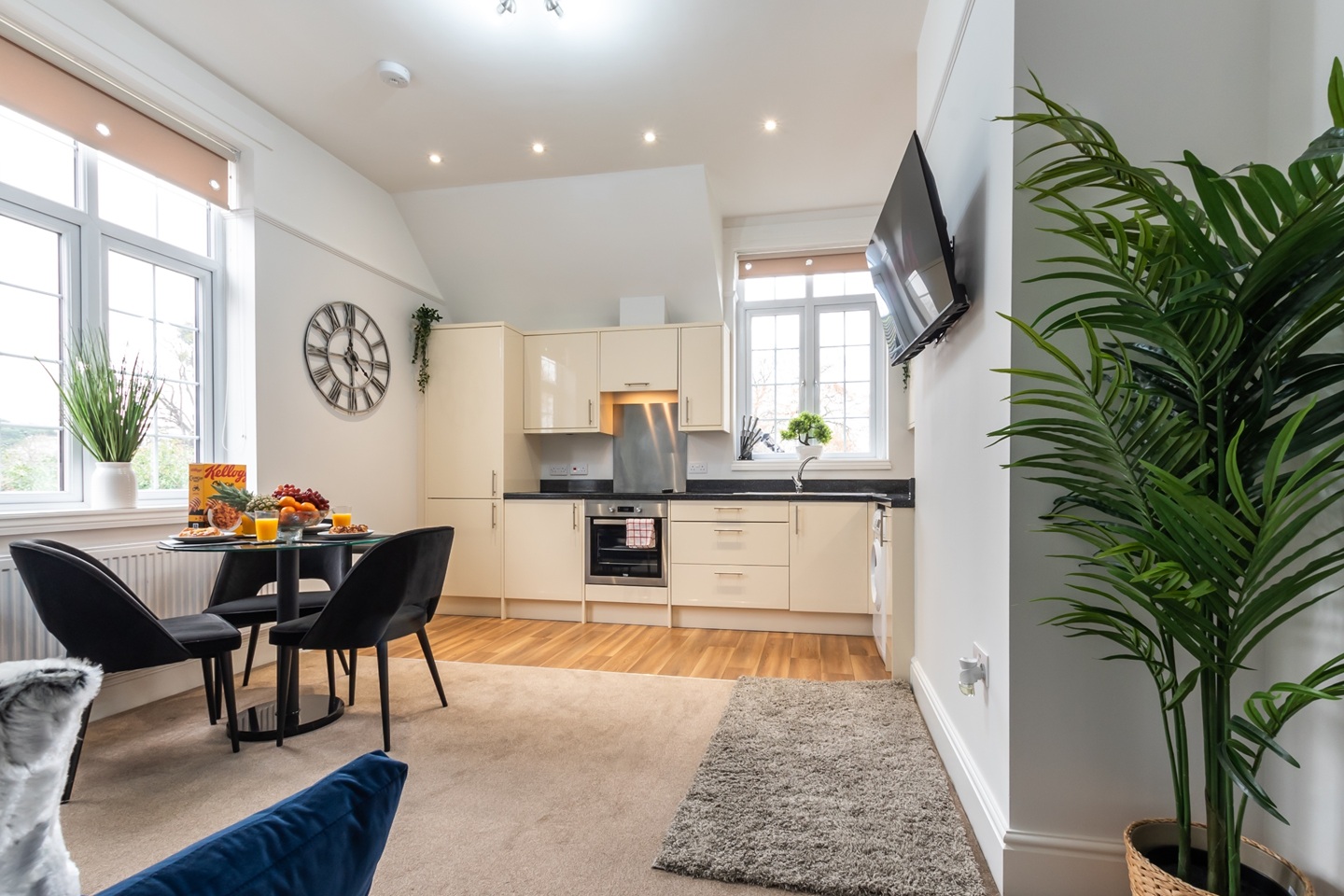 2 Bed Flat, Seymour Road, SO16, N1 7GU