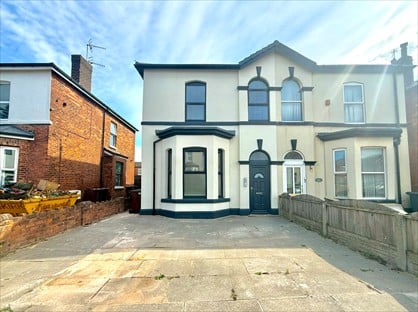 Room in a Shared House, Southport, PR8
