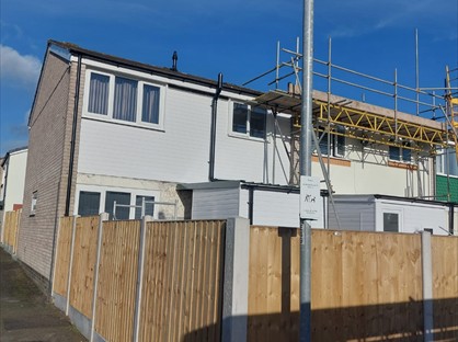 3 Bed End Terrace, Robin Square, SY16