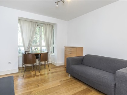 Studio Flat, Bride Street, N7