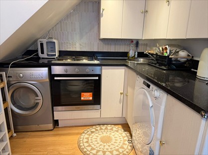 1 Bed Flat, Acton Lane, W4