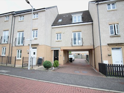 2 Bed Terraced House, Hoy Gardens, ML1