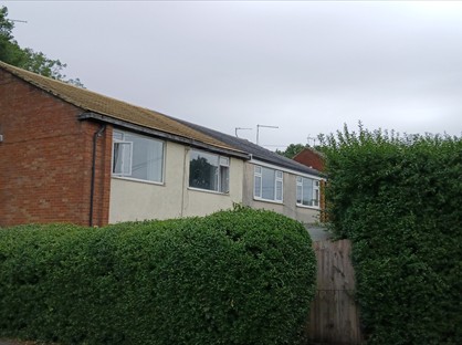 2 Bed Maisonette, Washford Close, GU35