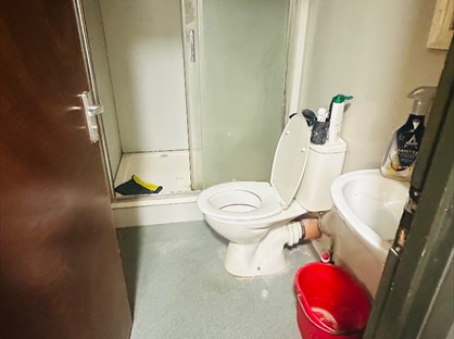 1 Bed Flat, New Road, ME4