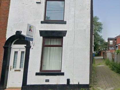 2 Bed Terraced House, Ripponden Street, OL1