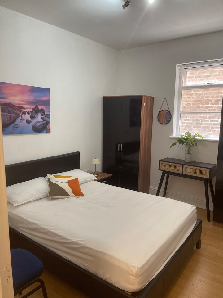 3 Bed Flat, Beech Street, L7 photo 4