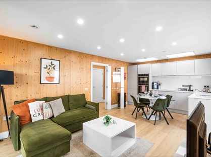 2 Bed Detached House, Hogarth Road, BN3