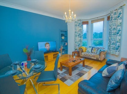 2 Bed Flat, Kerr Street, PA3