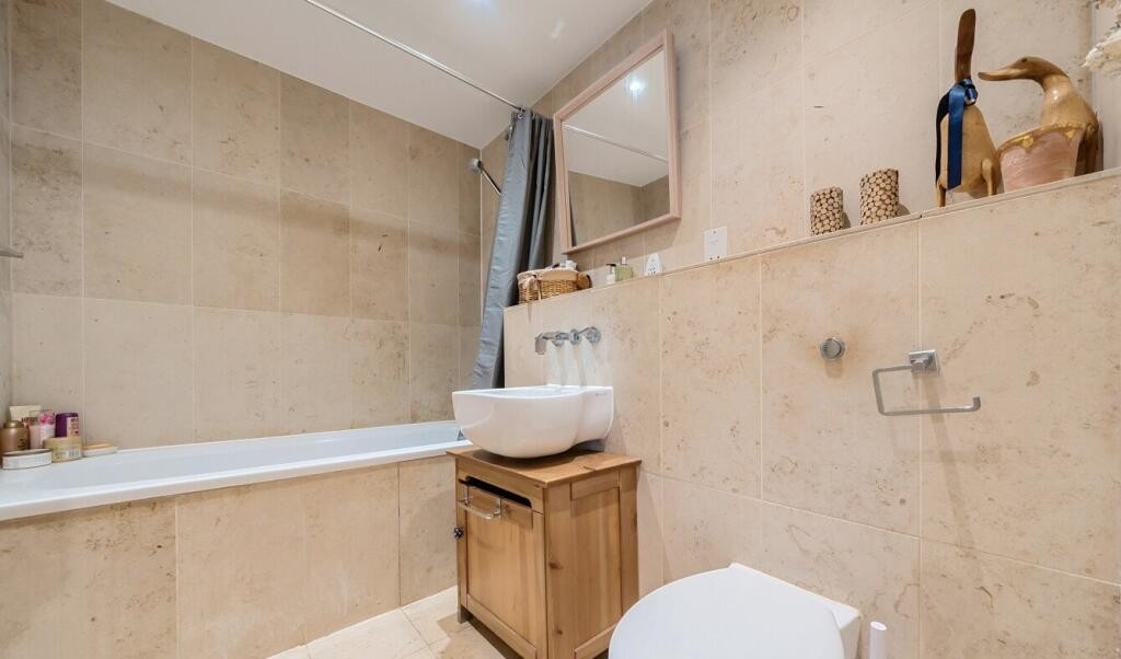 Additional image 8 of 2 Bed Flat, Falcon Drive, CF10, N1 7GU