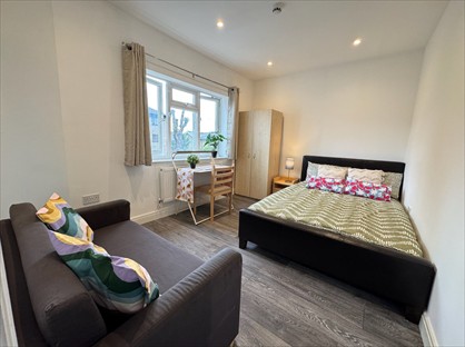 Room in a Shared House, Deanfield Gardens, CR0