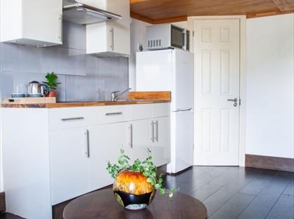 Studio Flat, Edgware Road, NW2