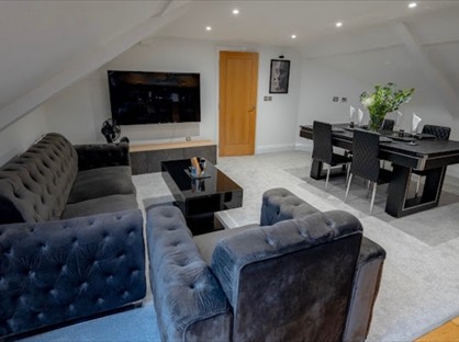 2 Bed Penthouse, Central Buildings, SR1