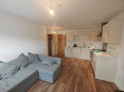 1 Bed Flat, Mill Reef House, RG14