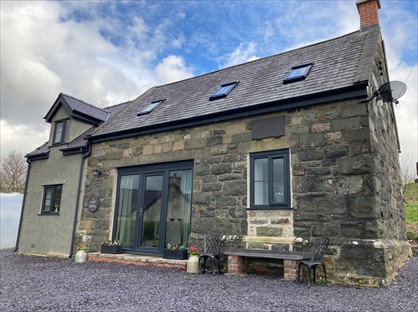 3 Bed Detached House, Y Cwt Dwr, LL57