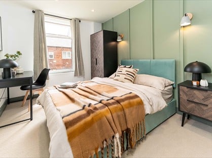 Room in a Shared House, Corporation Road, M34