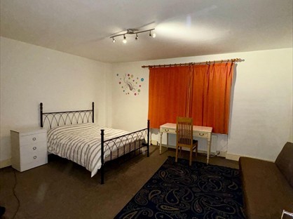 Room in a Shared Flat, Adelaide Crescent, BN3