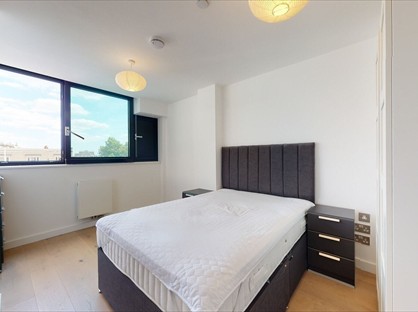 1 Bed Flat, Hill House, N19