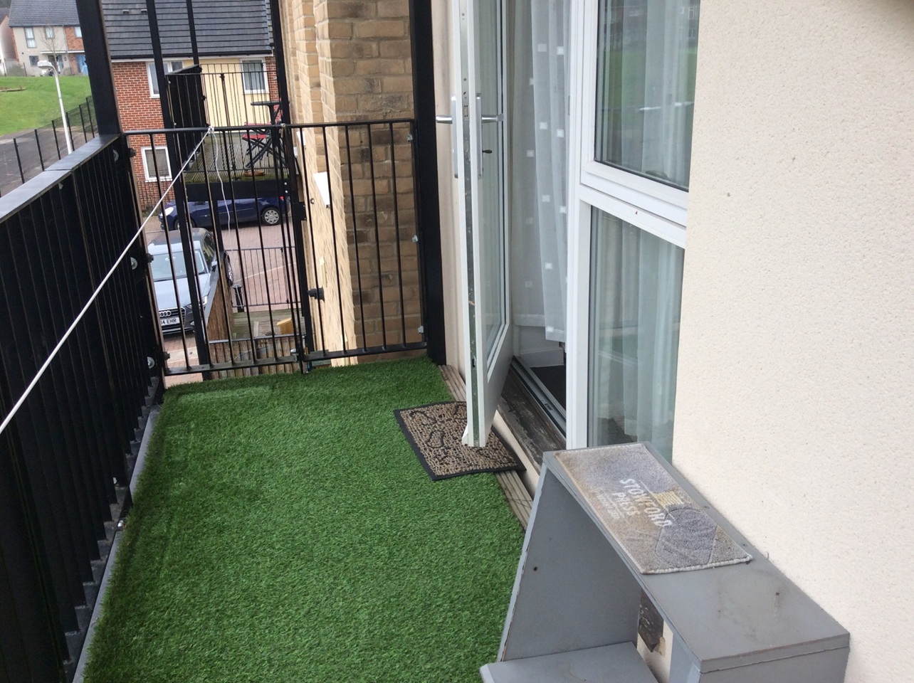 1 Bed Flat, Tay Road, RG30 photo 3