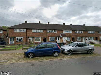 Studio Flat, Aycliffe Road, WD6