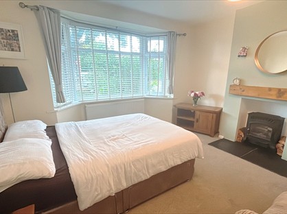 Room in a Shared House, Broad Oak Lane, M20
