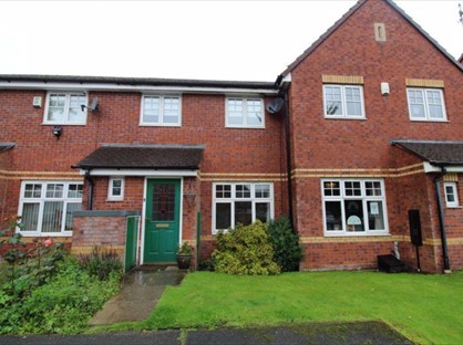 3 Bed Terraced House, Hallview Way, M28