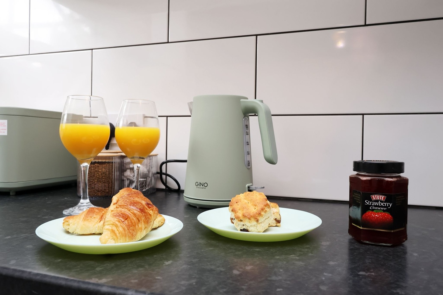 Additional image 20 of 1 Bed Flat, Connaught Road, CF24, N1 7GU