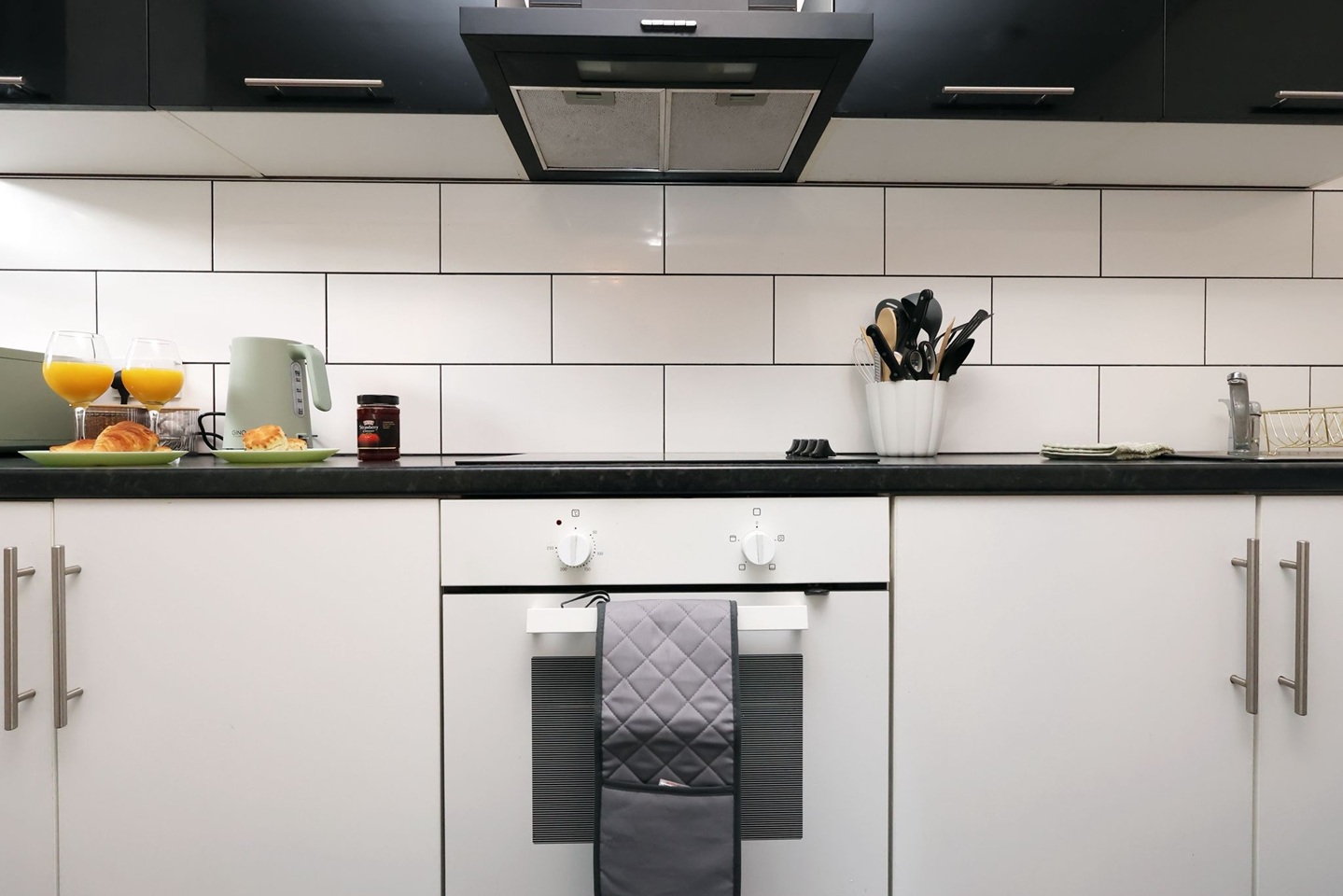 Additional image 28 of 1 Bed Flat, Connaught Road, CF24, N1 7GU