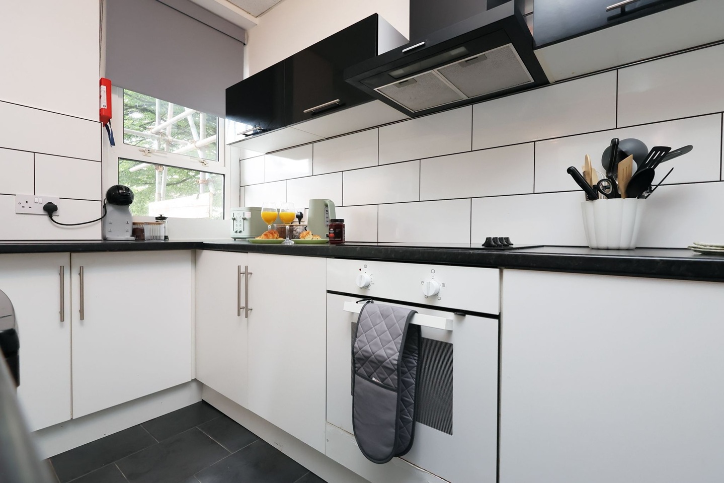 Additional image 35 of 1 Bed Flat, Connaught Road, CF24, N1 7GU