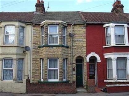 4 Bed Terraced House, Rainham Road, ME7