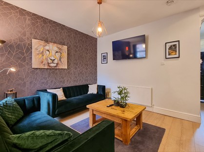 Room in a Shared House, Clarence Road, M13
